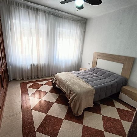 Amplio Apartamento Exterior Grenada Zewnętrze zdjęcie