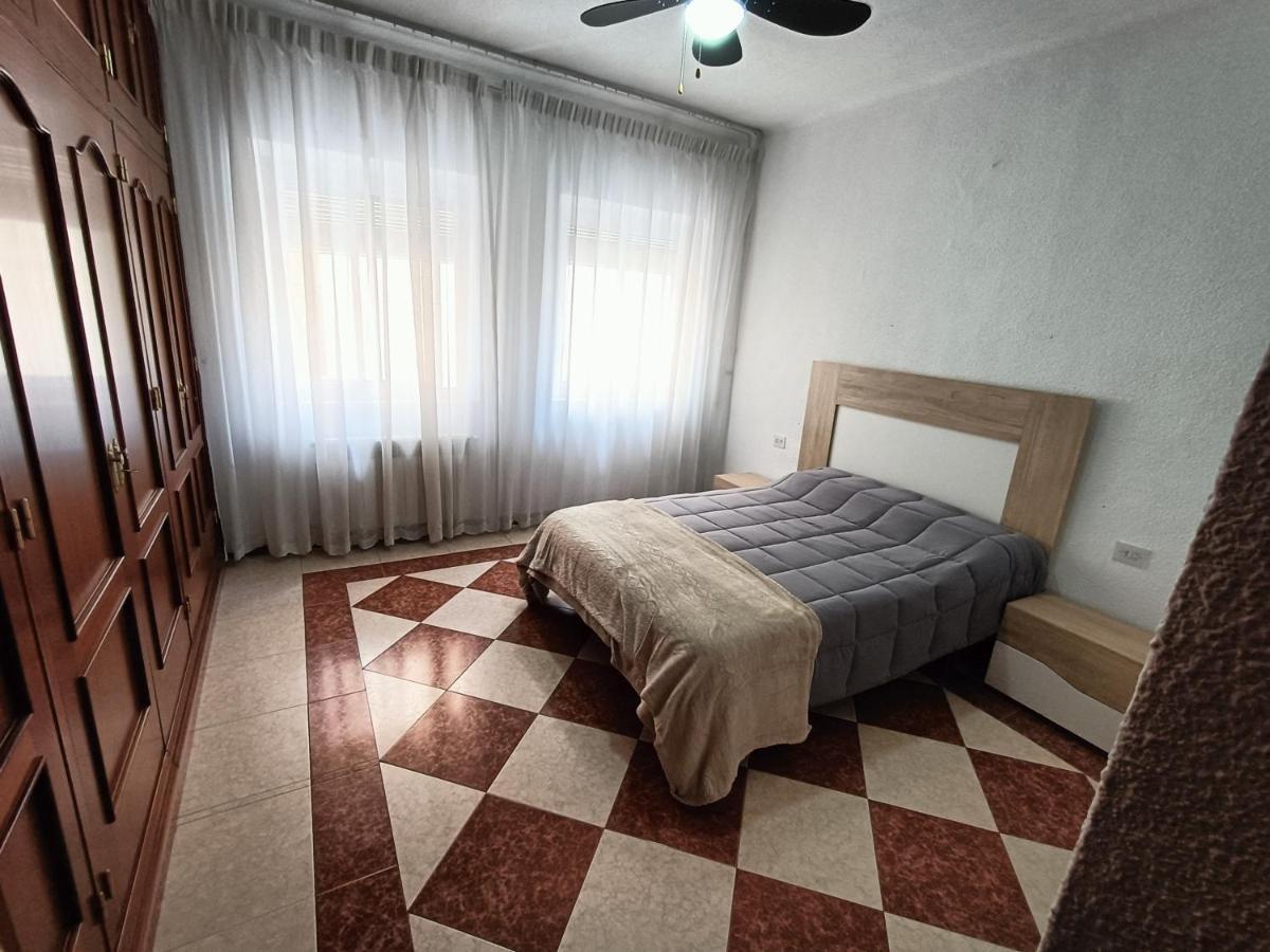 Amplio Apartamento Exterior Grenada Zewnętrze zdjęcie